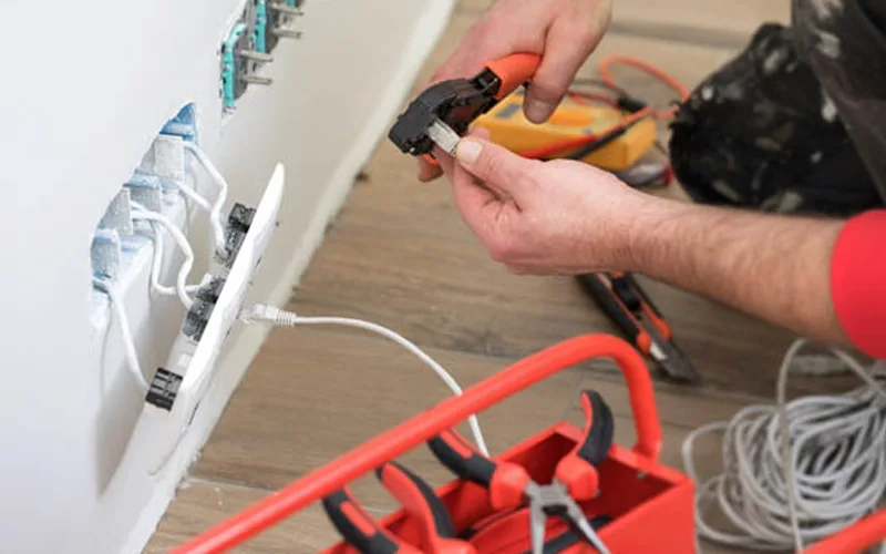 Commercial electrical services